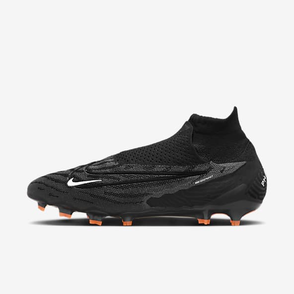 All black womens nike soccer cleats discount
